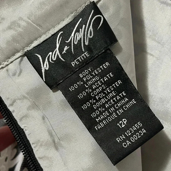 Lord & Taylor Black and White  Floral Pencil Skirt - Picture 10 of 10